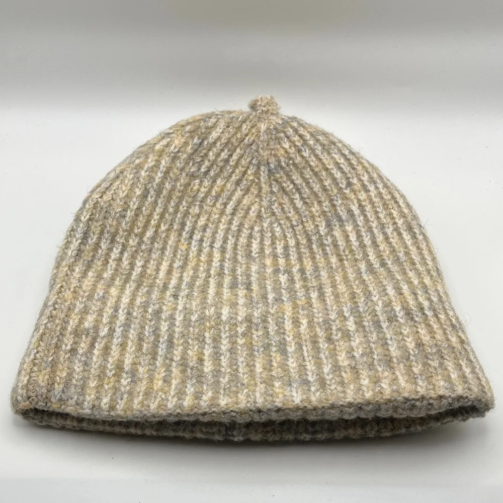 Tan Marled Knit Beanie - Pretty Little Book Addict Patch
